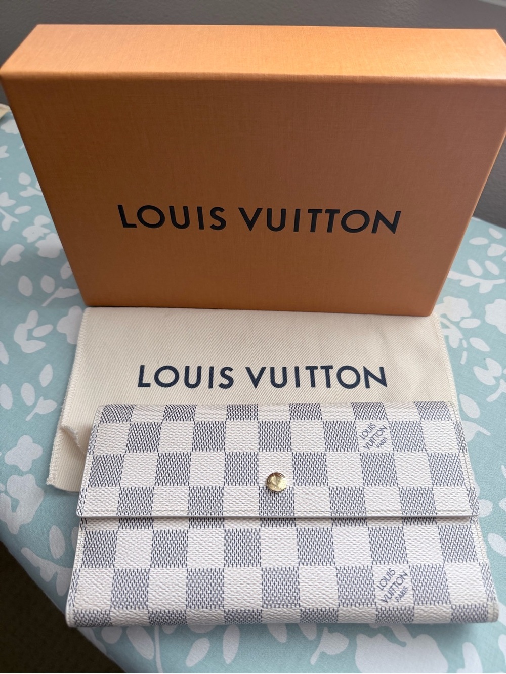 Louis Vuitton AuthenticAzur White Continental Trifold Long Wallet with Gold Snap